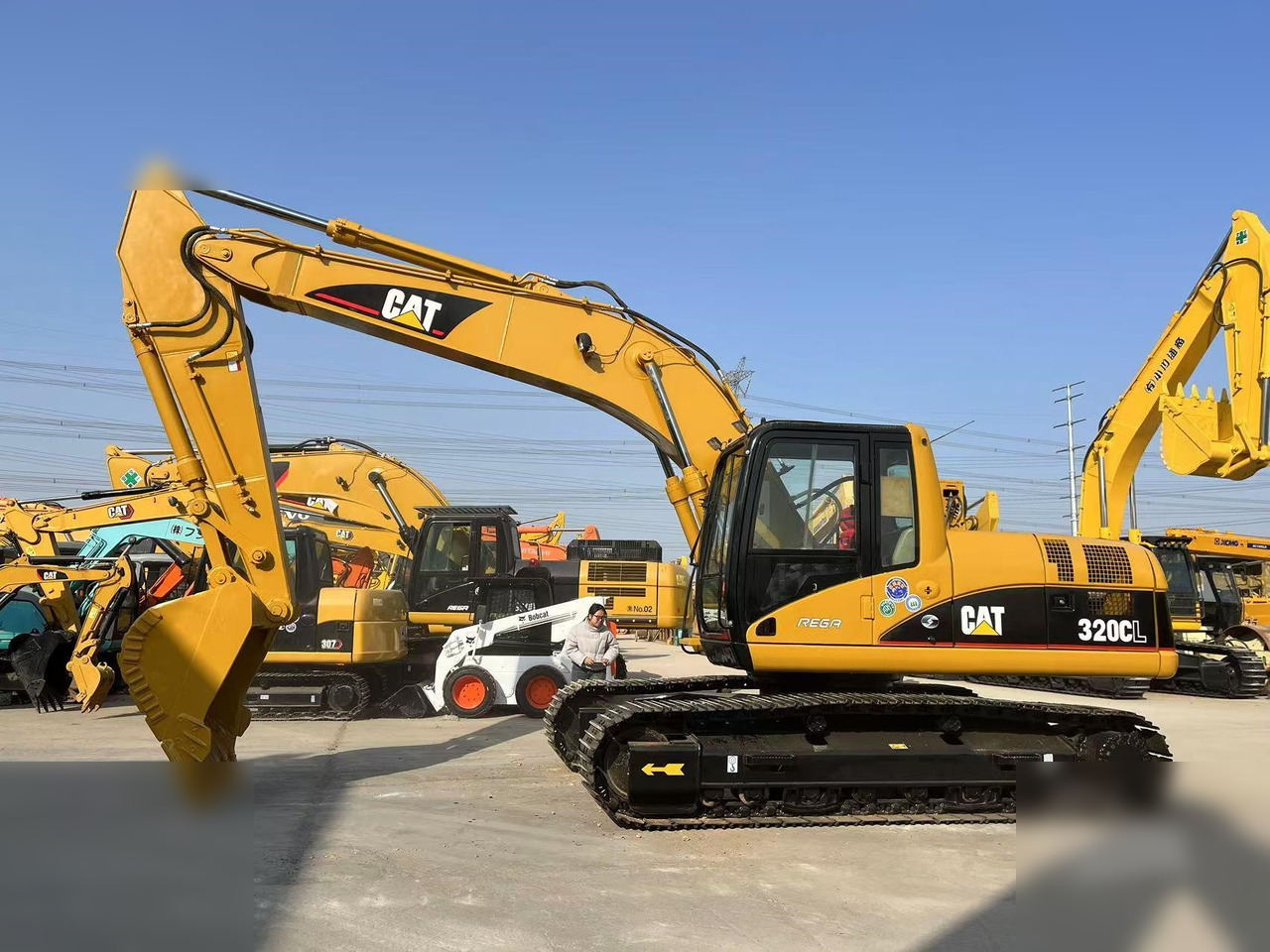 CATERPILLAR 320CL - Pásové rýpadlo: obrázek 1 CATERPILLAR 320CL - Pásové rýpadlo: obrázek 1