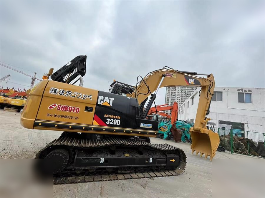 CATERPILLAR 320D - Pásové rýpadlo: obrázek 1 CATERPILLAR 320D - Pásové rýpadlo: obrázek 1