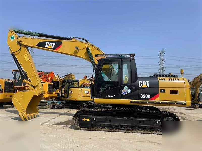 CATERPILLAR 320D - Pásové rýpadlo: obrázek 2 CATERPILLAR 320D - Pásové rýpadlo: obrázek 2