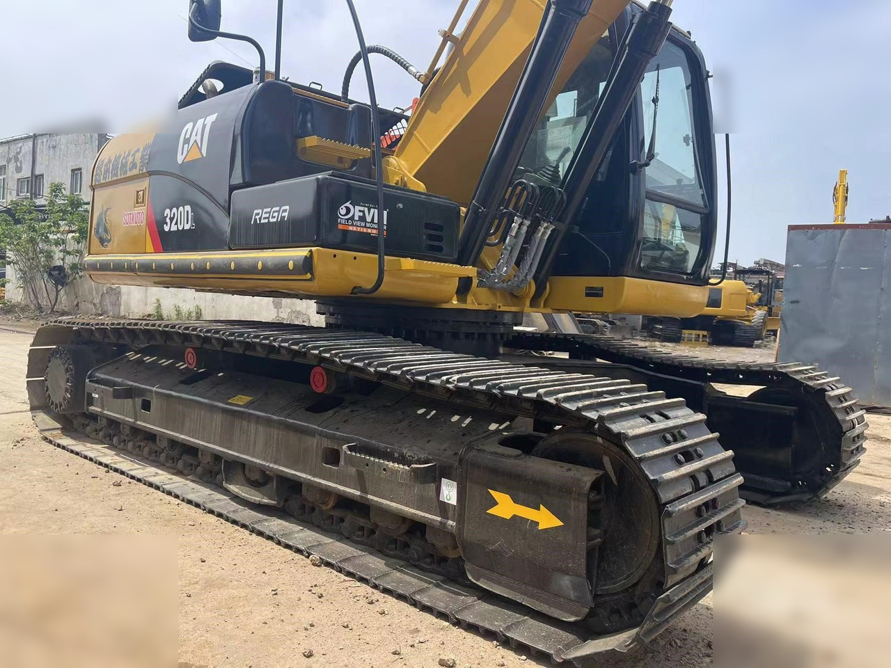 CATERPILLAR 320DL - Pásové rýpadlo: obrázek 4 CATERPILLAR 320DL - Pásové rýpadlo: obrázek 4