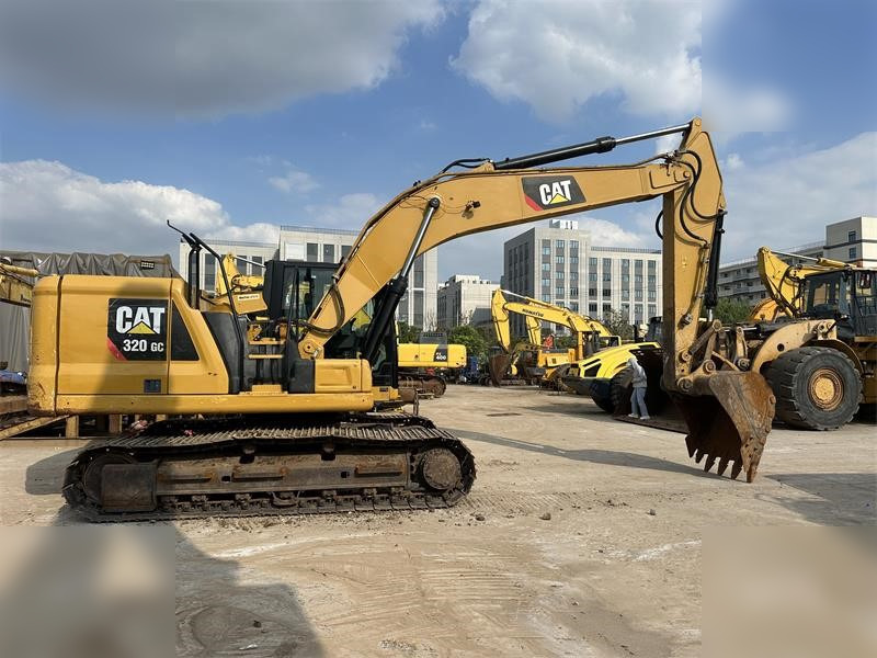 CATERPILLAR 320GC - Pásové rýpadlo: obrázek 1 CATERPILLAR 320GC - Pásové rýpadlo: obrázek 1