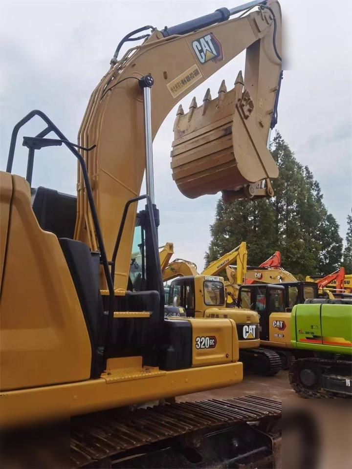 CATERPILLAR 320GC - Pásové rýpadlo: obrázek 4 CATERPILLAR 320GC - Pásové rýpadlo: obrázek 4