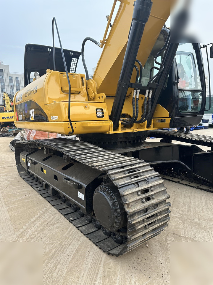 Pásové rýpadlo CATERPILLAR 330D: obrázek 8