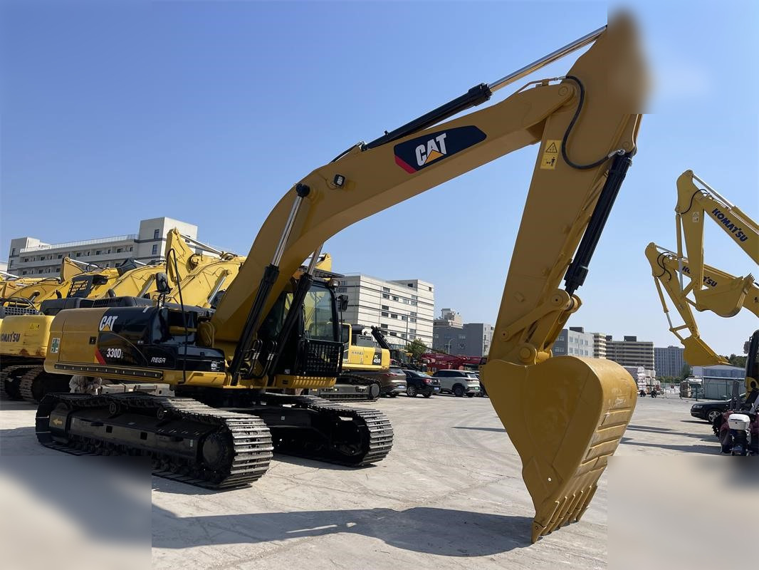 CATERPILLAR 330DL - Pásové rýpadlo: obrázek 3 CATERPILLAR 330DL - Pásové rýpadlo: obrázek 3