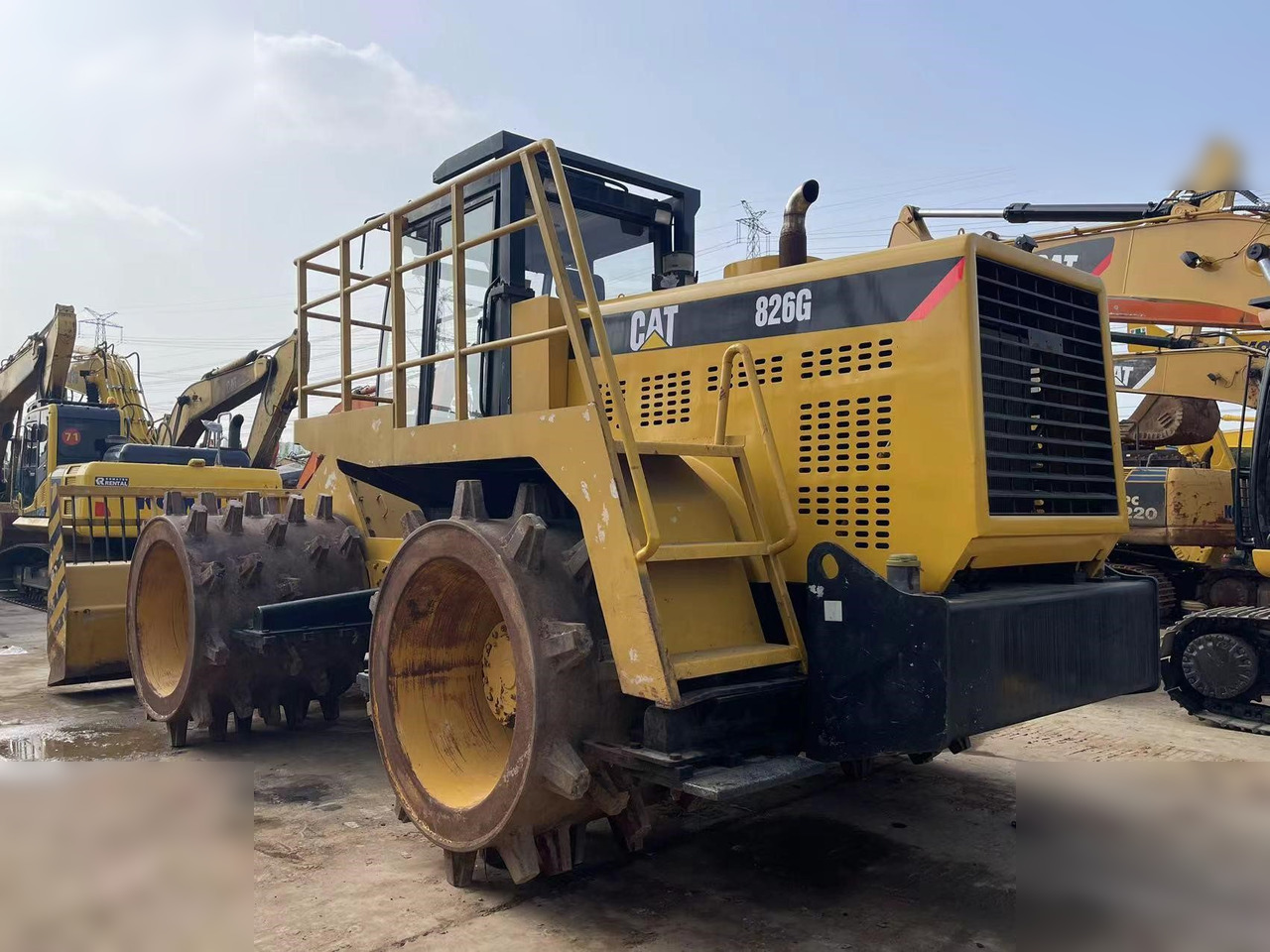 CATERPILLAR 826G - Kompaktor: obrázek 4 CATERPILLAR 826G - Kompaktor: obrázek 4