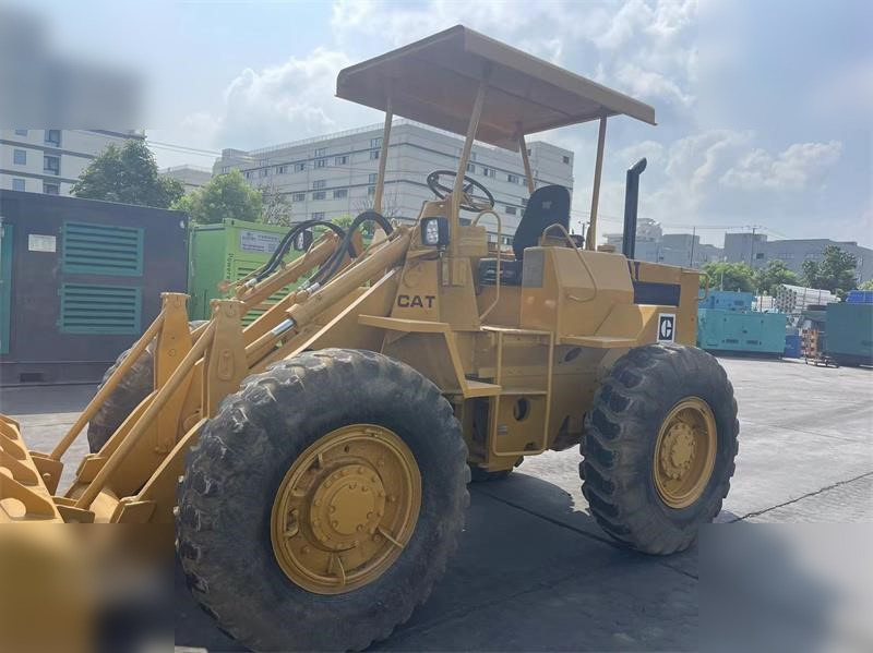CATERPILLAR 910 - Kolový nakladač: obrázek 3 CATERPILLAR 910 - Kolový nakladač: obrázek 3