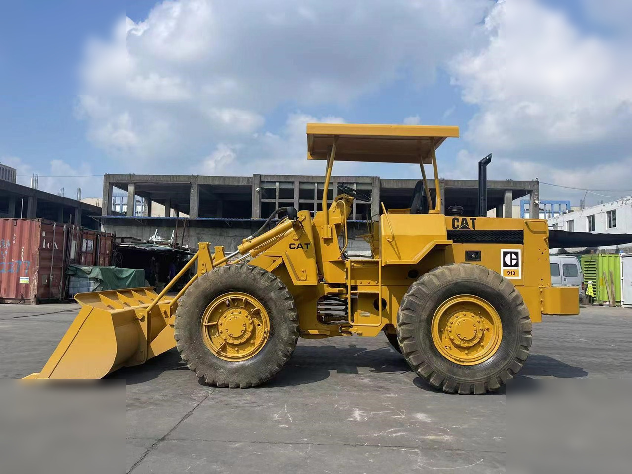 CATERPILLAR 910 - Kolový nakladač: obrázek 1 CATERPILLAR 910 - Kolový nakladač: obrázek 1