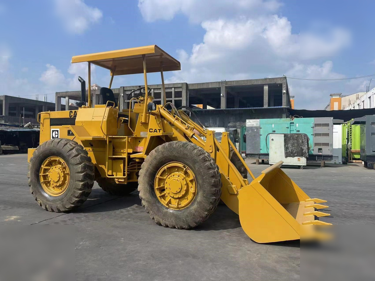 CATERPILLAR 910 - Kolový nakladač: obrázek 2 CATERPILLAR 910 - Kolový nakladač: obrázek 2