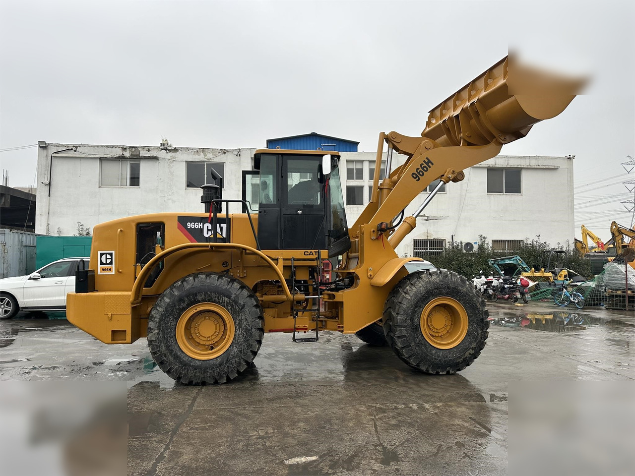 CATERPILLAR 966H - Kolový nakladač: obrázek 1 CATERPILLAR 966H - Kolový nakladač: obrázek 1