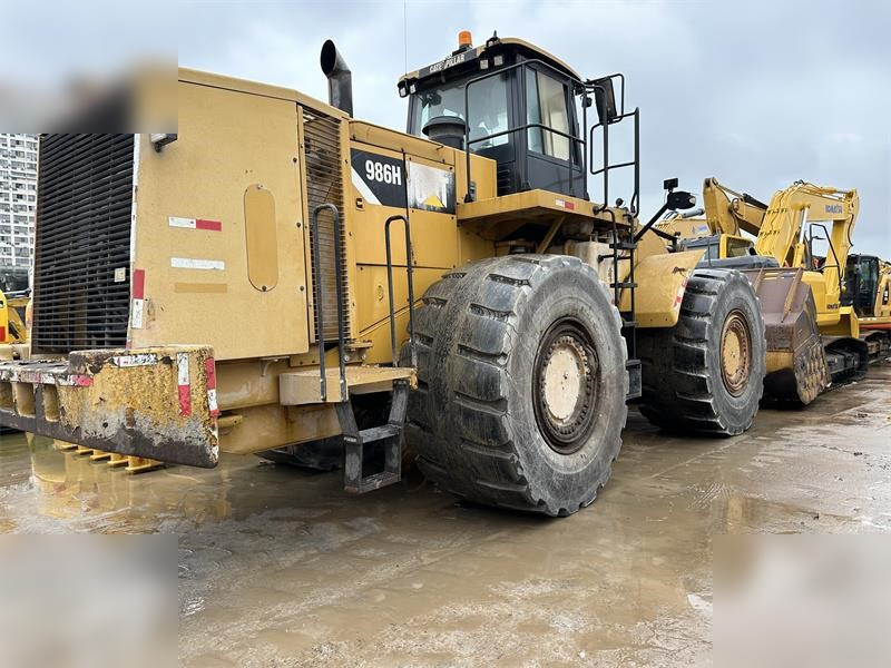 CATERPILLAR 986H - Kolový nakladač: obrázek 1 CATERPILLAR 986H - Kolový nakladač: obrázek 1