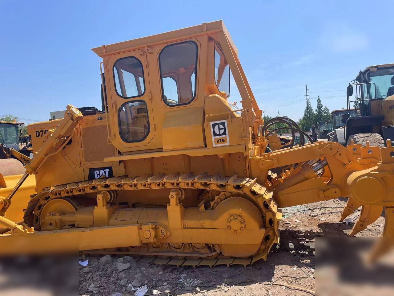 CATERPILLAR D7G - Buldozer: obrázek 3 CATERPILLAR D7G - Buldozer: obrázek 3