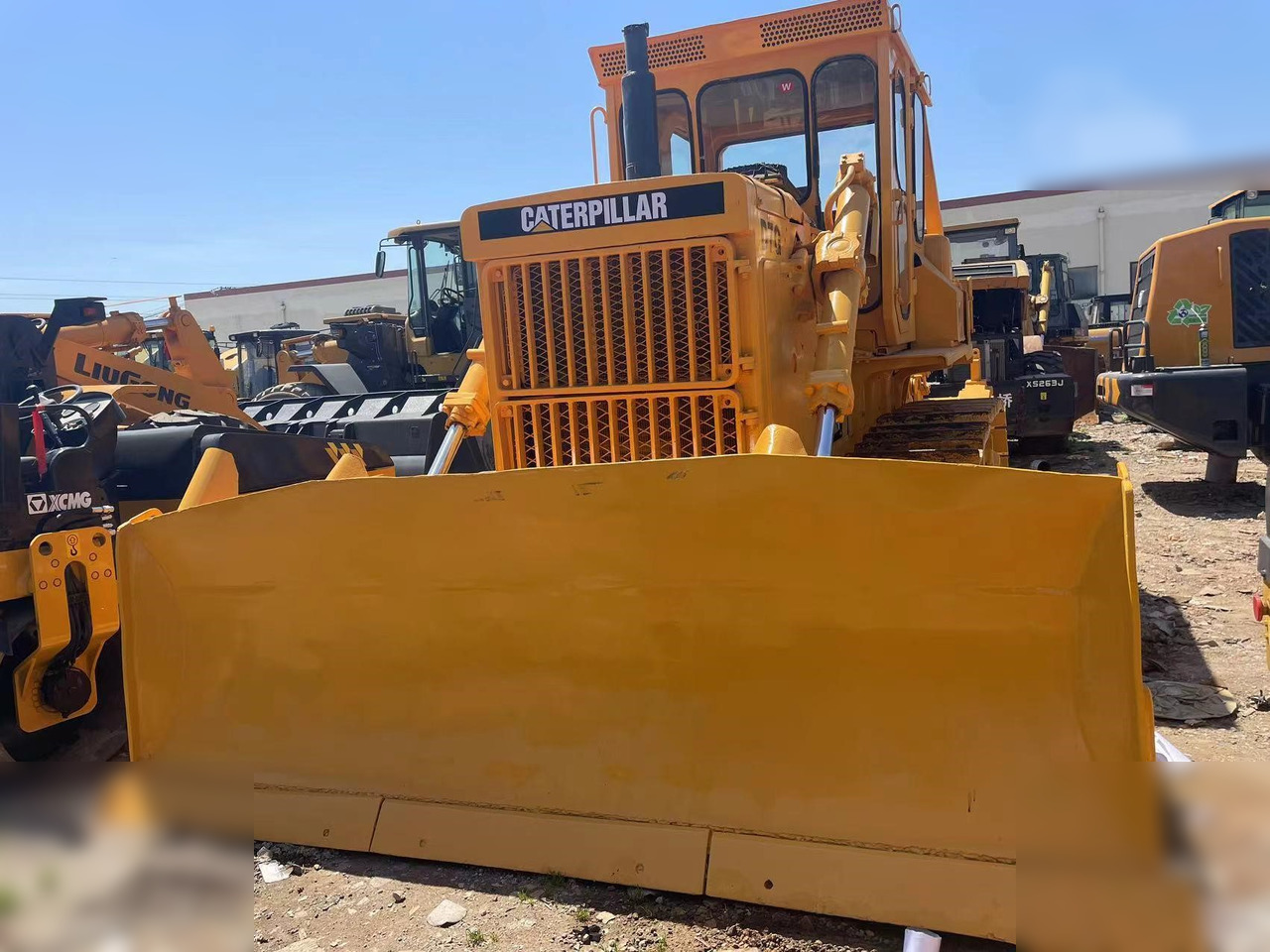 CATERPILLAR D7G - Buldozer: obrázek 2 CATERPILLAR D7G - Buldozer: obrázek 2