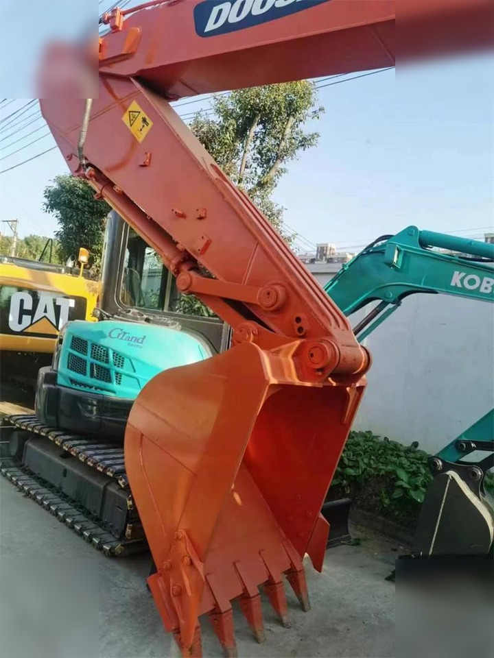 DOOSAN DX225 LC-5 - Pásové rýpadlo: obrázek 5 DOOSAN DX225 LC-5 - Pásové rýpadlo: obrázek 5