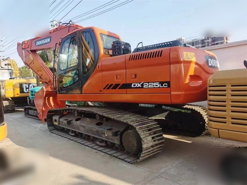 DOOSAN DX225 LC-5 - Pásové rýpadlo: obrázek 2 DOOSAN DX225 LC-5 - Pásové rýpadlo: obrázek 2
