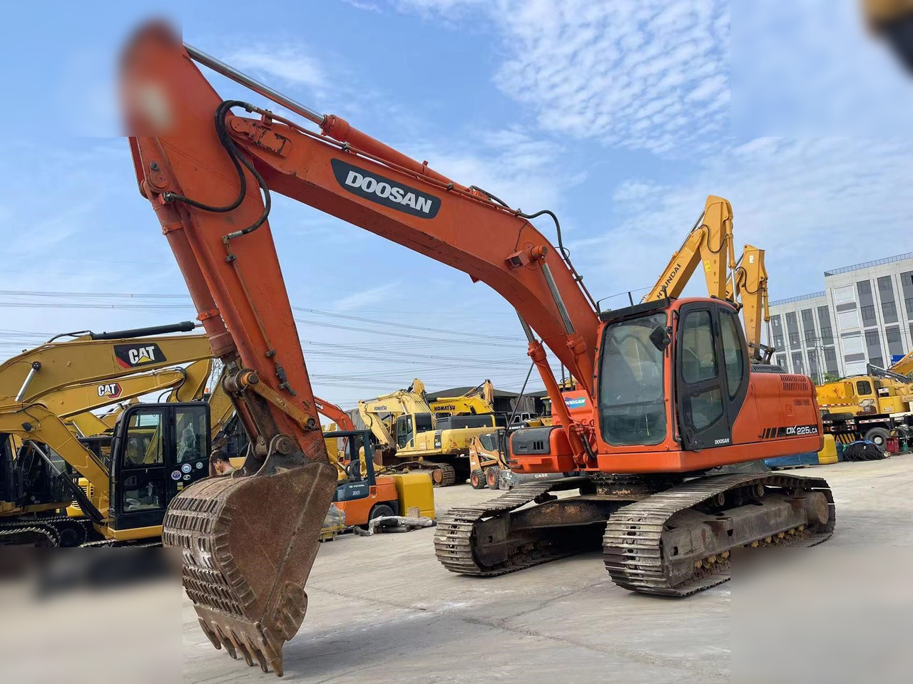 DOOSAN DX225 LCA - Pásové rýpadlo: obrázek 2 DOOSAN DX225 LCA - Pásové rýpadlo: obrázek 2