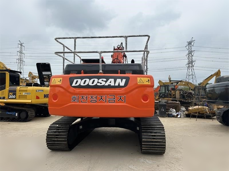 DOOSAN DX260 LC - Pásové rýpadlo: obrázek 3 DOOSAN DX260 LC - Pásové rýpadlo: obrázek 3