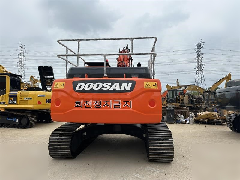 DOOSAN DX260 LC - Pásové rýpadlo: obrázek 3 DOOSAN DX260 LC - Pásové rýpadlo: obrázek 3
