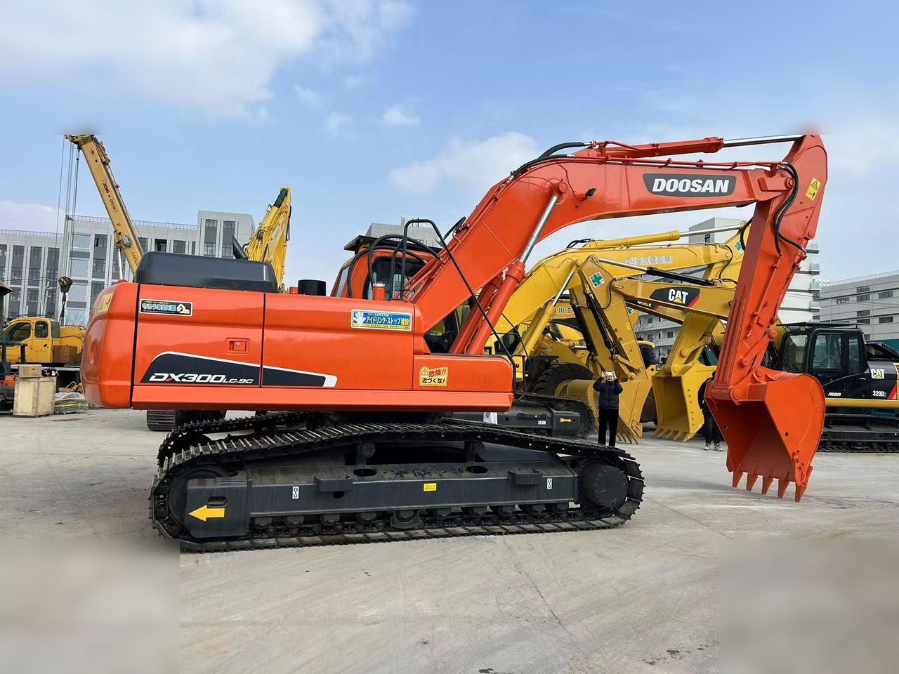 DOOSAN DX300 LC-9C - Pásové rýpadlo: obrázek 1 DOOSAN DX300 LC-9C - Pásové rýpadlo: obrázek 1
