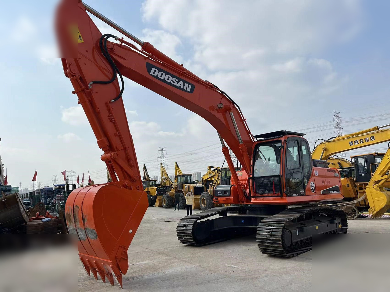 DOOSAN DX300 LC-9C - Pásové rýpadlo: obrázek 2 DOOSAN DX300 LC-9C - Pásové rýpadlo: obrázek 2