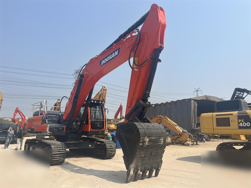 DOOSAN DX340 LCA - Pásové rýpadlo: obrázek 5 DOOSAN DX340 LCA - Pásové rýpadlo: obrázek 5