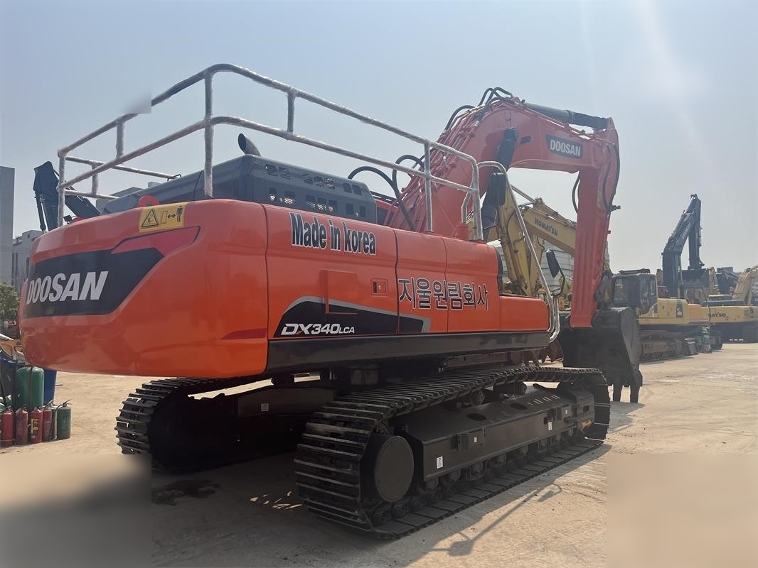 DOOSAN DX340 LCA - Pásové rýpadlo: obrázek 2 DOOSAN DX340 LCA - Pásové rýpadlo: obrázek 2