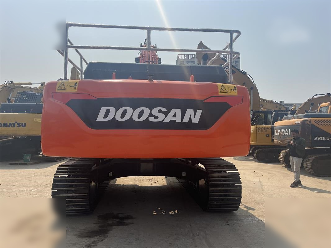 DOOSAN DX340 LCA - Pásové rýpadlo: obrázek 3 DOOSAN DX340 LCA - Pásové rýpadlo: obrázek 3