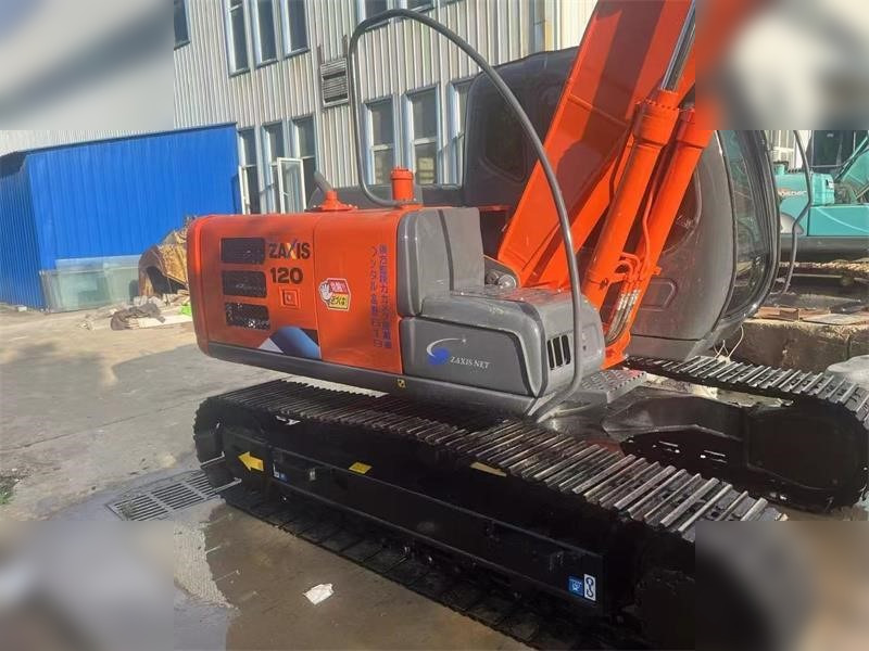 HITACHI ZX120 - Pásové rýpadlo: obrázek 4 HITACHI ZX120 - Pásové rýpadlo: obrázek 4