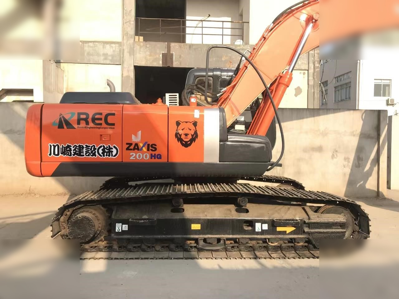 HITACHI ZX200 - Pásové rýpadlo: obrázek 3 HITACHI ZX200 - Pásové rýpadlo: obrázek 3