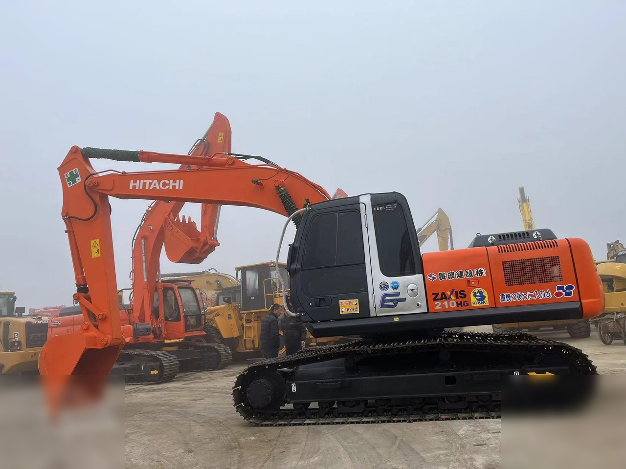 HITACHI ZX210 LC-3G - Pásové rýpadlo: obrázek 1 HITACHI ZX210 LC-3G - Pásové rýpadlo: obrázek 1