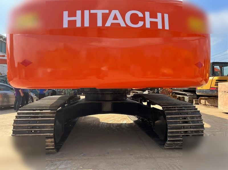 HITACHI ZX240-3 - Pásové rýpadlo: obrázek 4 HITACHI ZX240-3 - Pásové rýpadlo: obrázek 4