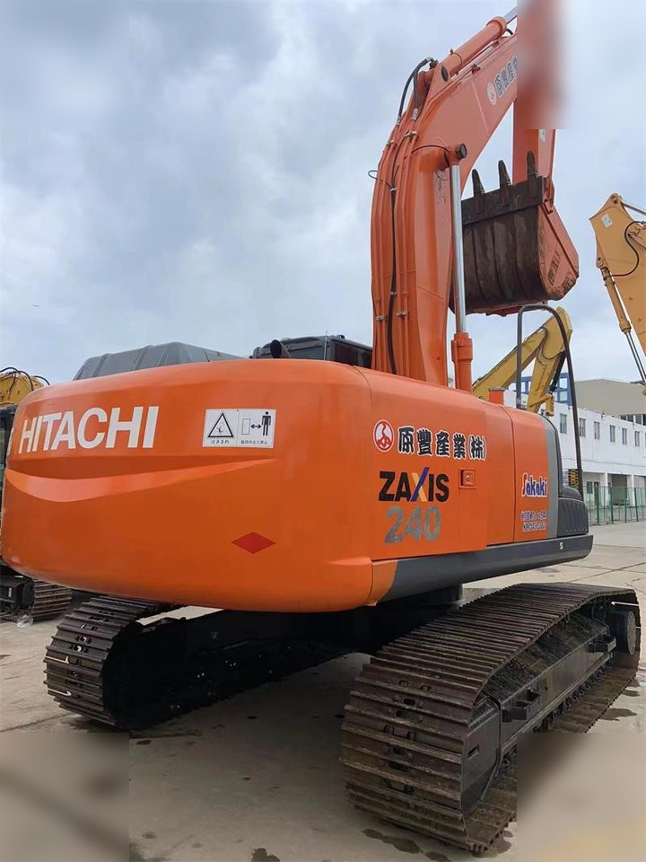 HITACHI ZX240-3 - Pásové rýpadlo: obrázek 3 HITACHI ZX240-3 - Pásové rýpadlo: obrázek 3