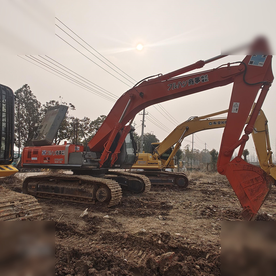 HITACHI ZX350 - Pásové rýpadlo: obrázek 4 HITACHI ZX350 - Pásové rýpadlo: obrázek 4