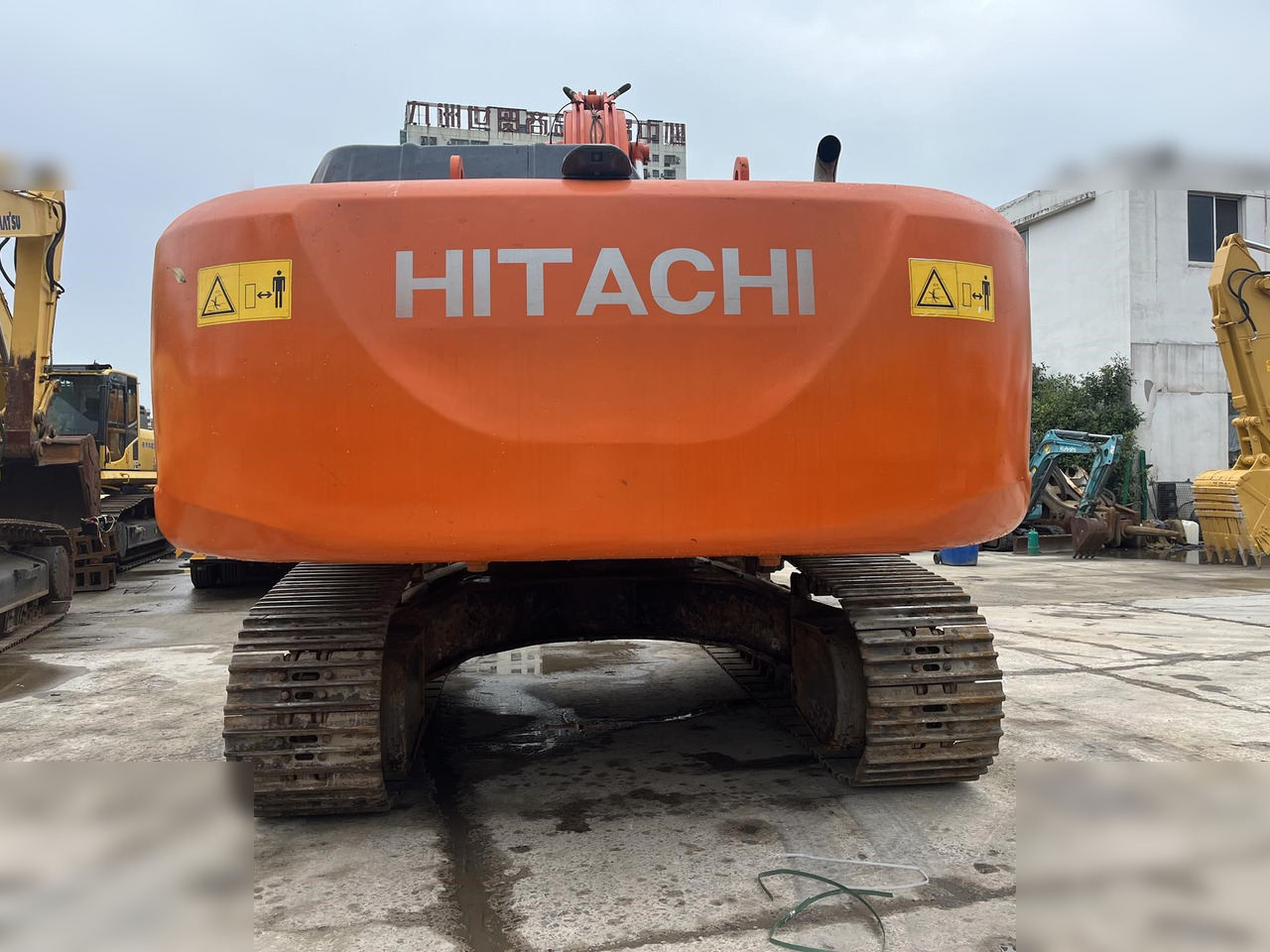 HITACHI ZX350H-5G - Pásové rýpadlo: obrázek 4 HITACHI ZX350H-5G - Pásové rýpadlo: obrázek 4