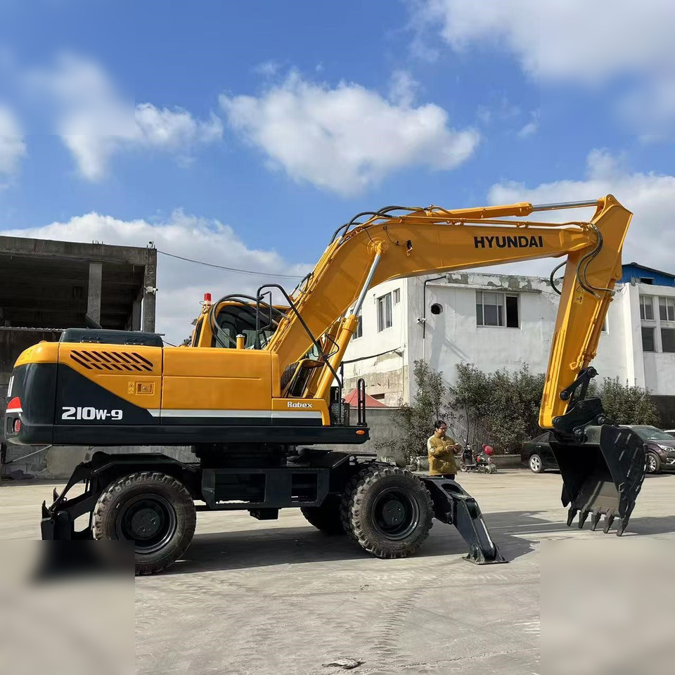 HYUNDAI ROBEX 210W-9 - Kolesové rýpadlo: obrázek 3 HYUNDAI ROBEX 210W-9 - Kolesové rýpadlo: obrázek 3