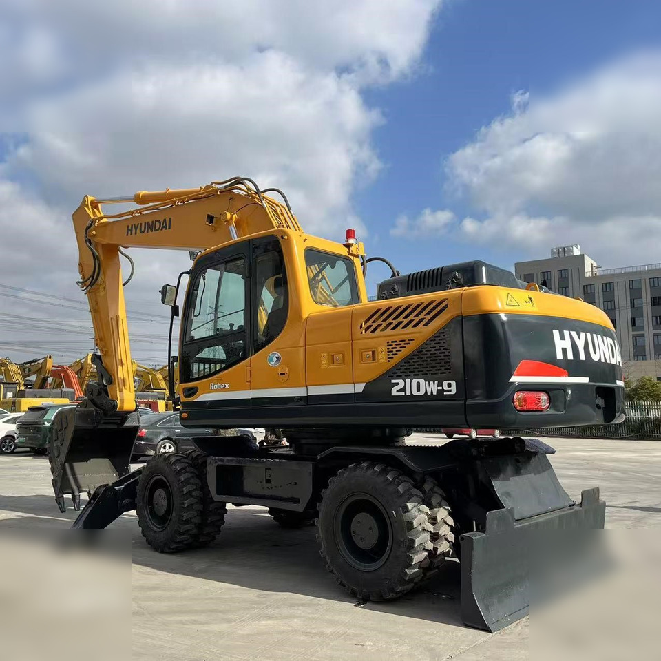 HYUNDAI ROBEX 210W-9 - Kolesové rýpadlo: obrázek 1 HYUNDAI ROBEX 210W-9 - Kolesové rýpadlo: obrázek 1