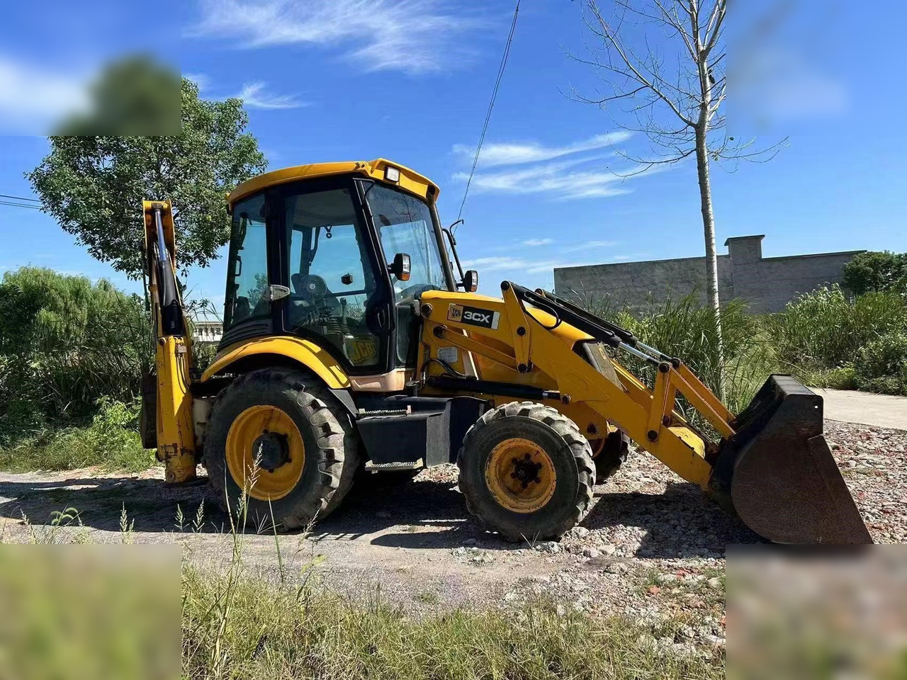 JCB 3CX - Rýpadlo-nakladač: obrázek 3 JCB 3CX - Rýpadlo-nakladač: obrázek 3