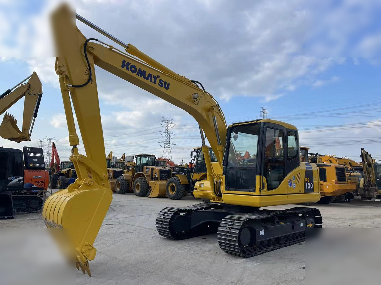 KOMATSU PC130-7 - Pásové rýpadlo: obrázek 1 KOMATSU PC130-7 - Pásové rýpadlo: obrázek 1