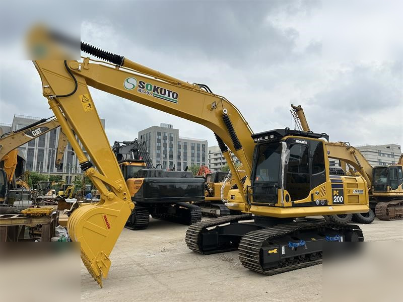 KOMATSU PC200-8 - Pásové rýpadlo: obrázek 1 KOMATSU PC200-8 - Pásové rýpadlo: obrázek 1