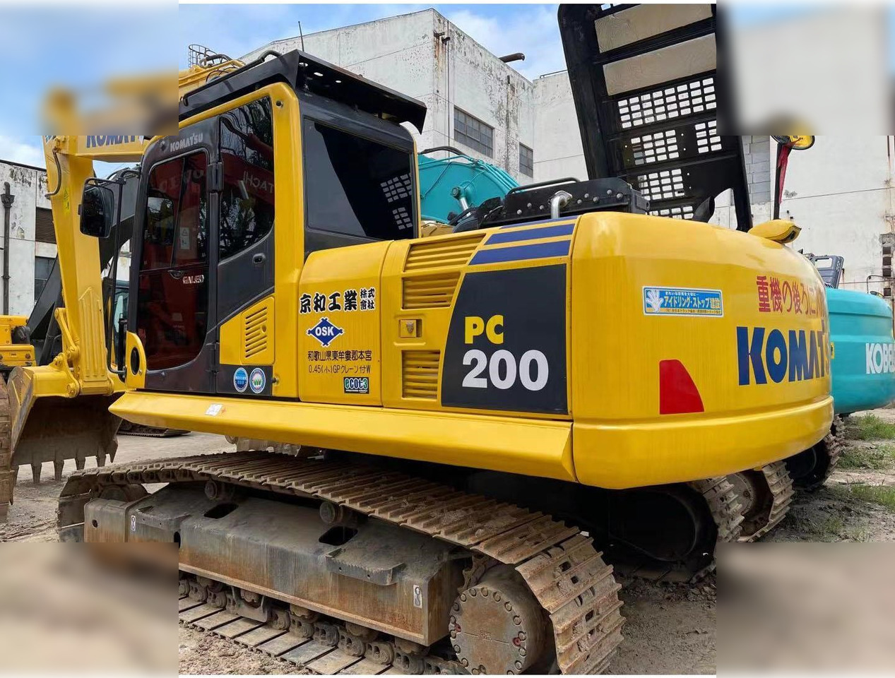 KOMATSU PC200-8 - Pásové rýpadlo: obrázek 2 KOMATSU PC200-8 - Pásové rýpadlo: obrázek 2