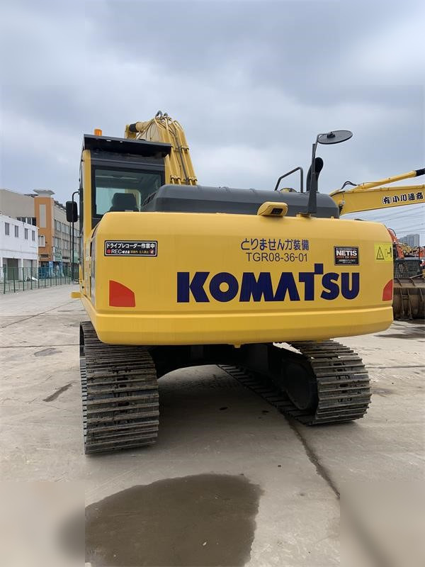 KOMATSU PC200-8 - Pásové rýpadlo: obrázek 3 KOMATSU PC200-8 - Pásové rýpadlo: obrázek 3