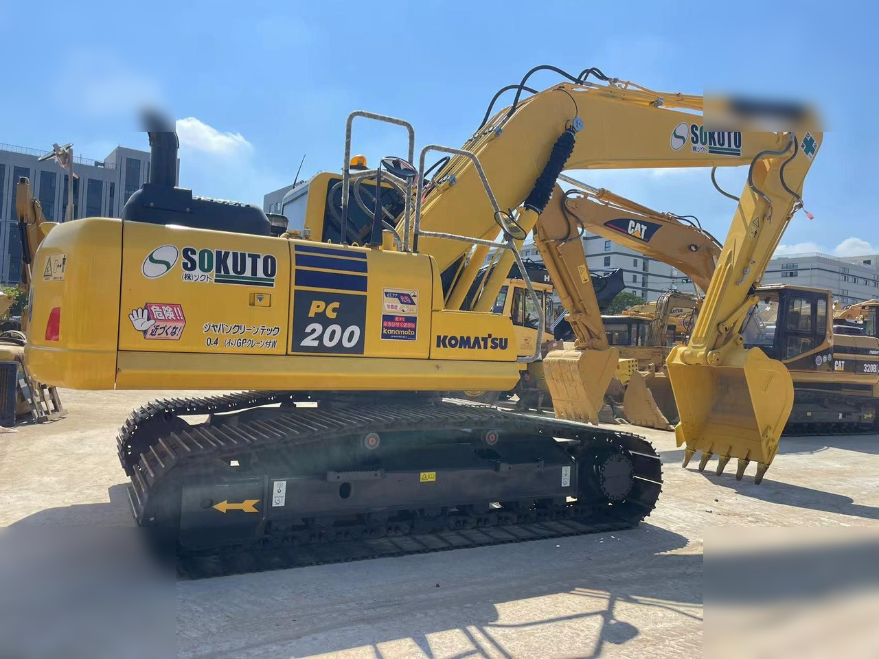 KOMATSU PC200-8N1 - Pásové rýpadlo: obrázek 4 KOMATSU PC200-8N1 - Pásové rýpadlo: obrázek 4