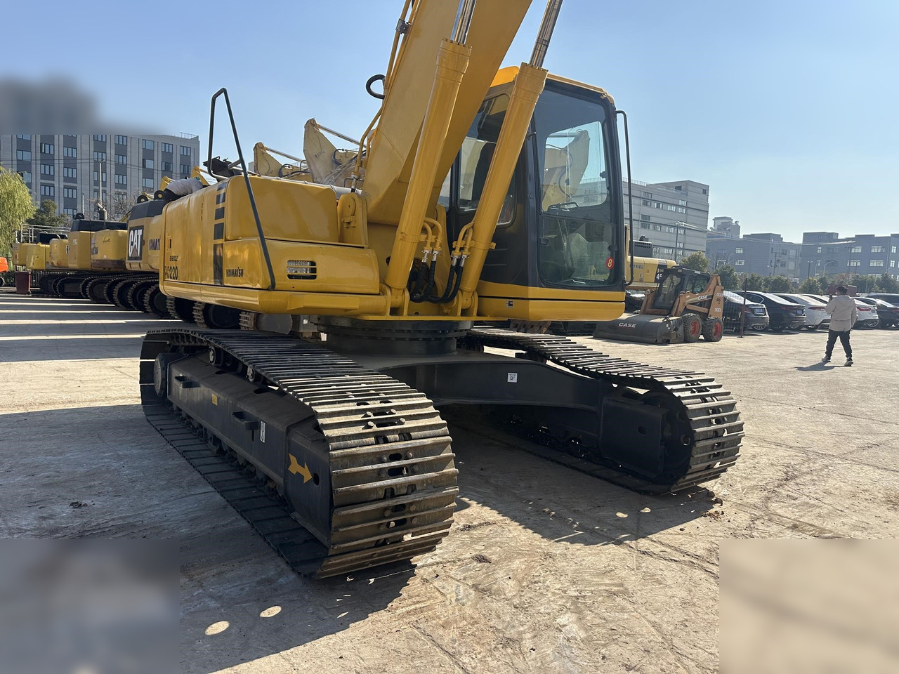 KOMATSU PC220-6 - Pásové rýpadlo: obrázek 5 KOMATSU PC220-6 - Pásové rýpadlo: obrázek 5