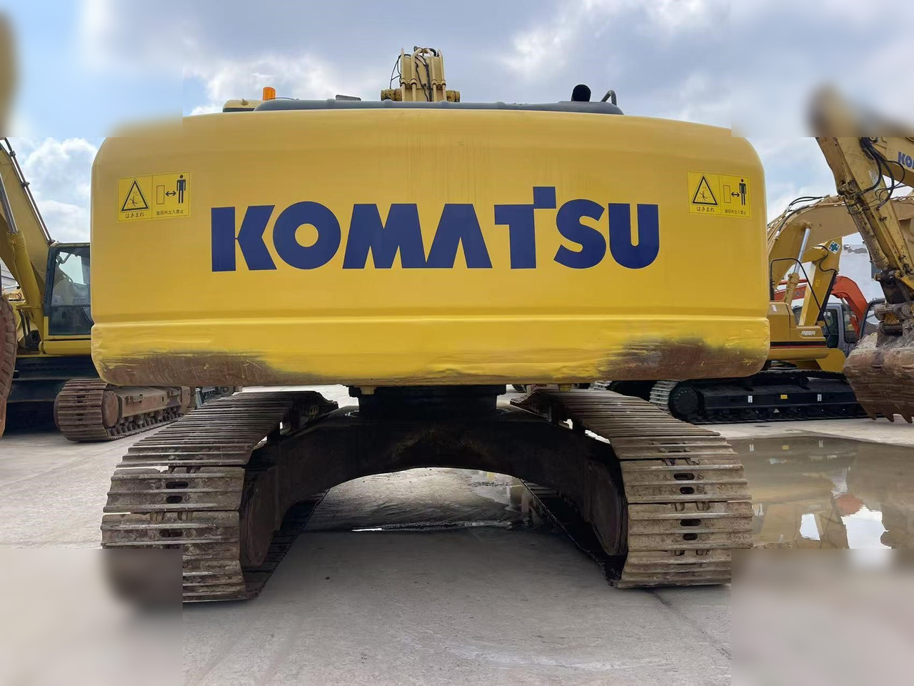 KOMATSU PC220-7 - Pásové rýpadlo: obrázek 3 KOMATSU PC220-7 - Pásové rýpadlo: obrázek 3
