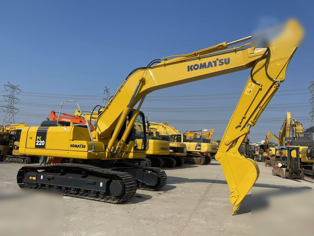 KOMATSU PC220-7 - Pásové rýpadlo: obrázek 1 KOMATSU PC220-7 - Pásové rýpadlo: obrázek 1