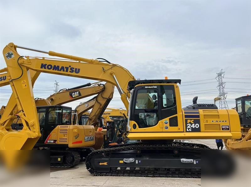 KOMATSU PC240 LC-8 - Pásové rýpadlo: obrázek 1 KOMATSU PC240 LC-8 - Pásové rýpadlo: obrázek 1