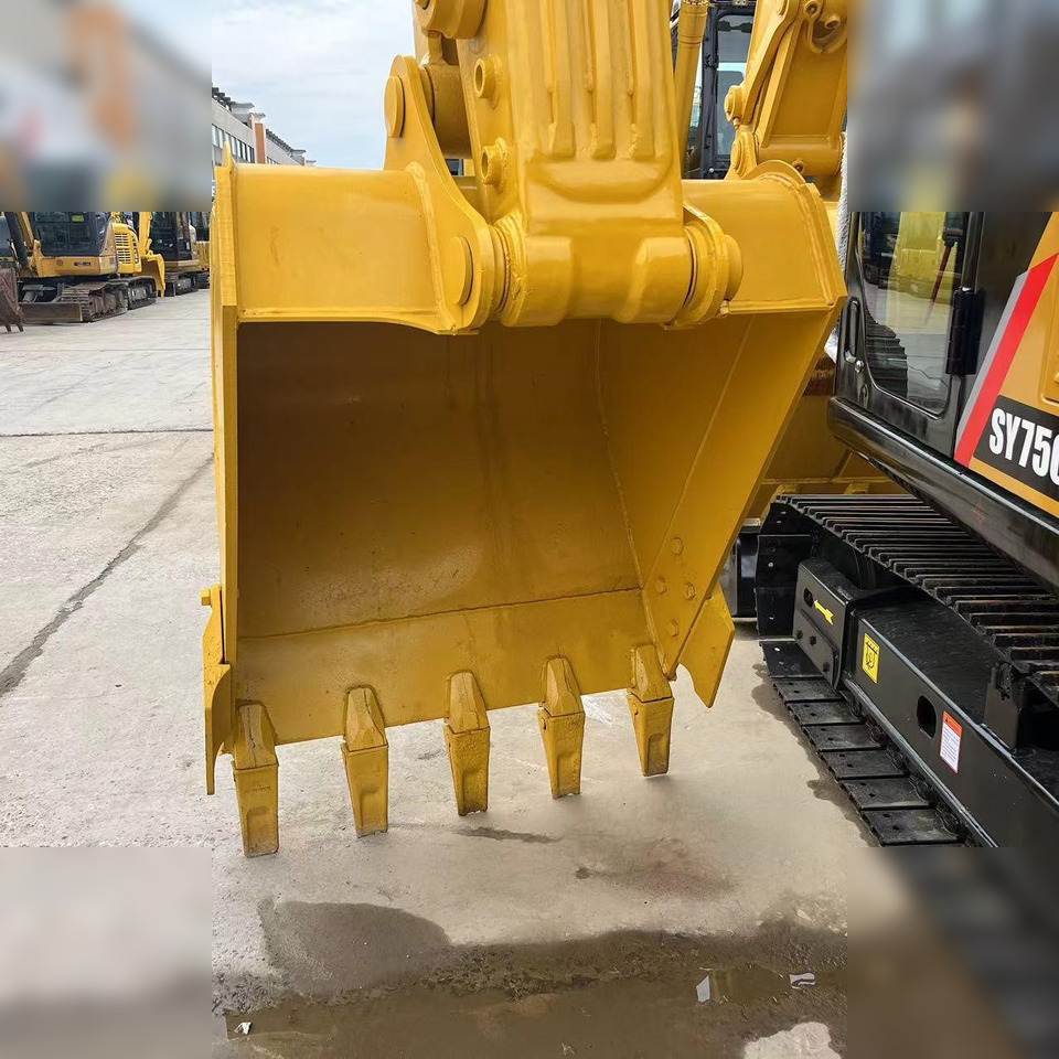 KOMATSU PC240 LC-8M0 - Pásové rýpadlo: obrázek 5 KOMATSU PC240 LC-8M0 - Pásové rýpadlo: obrázek 5