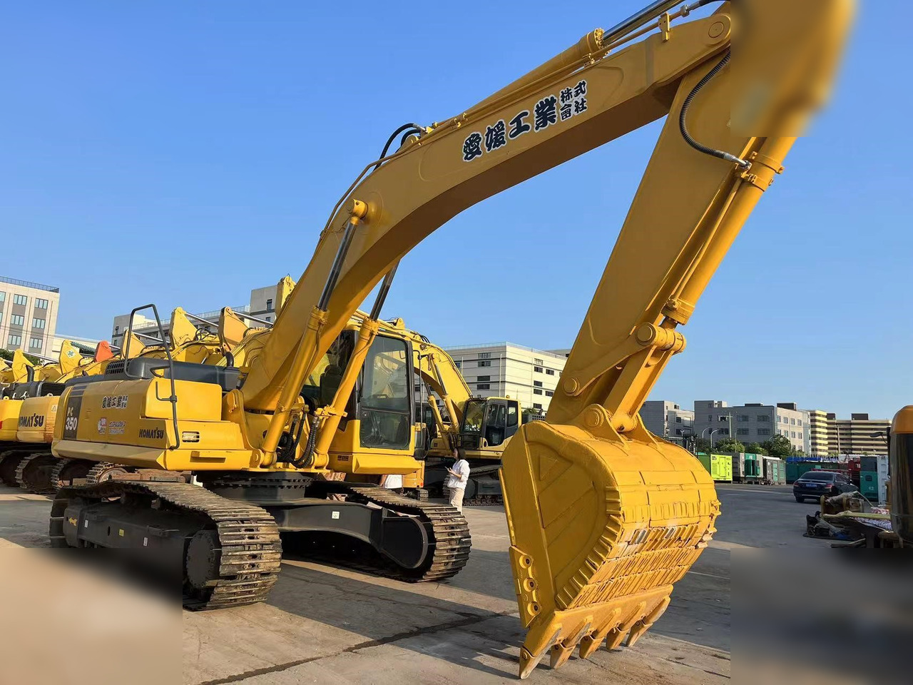 KOMATSU PC350-7 - Pásové rýpadlo: obrázek 1 KOMATSU PC350-7 - Pásové rýpadlo: obrázek 1