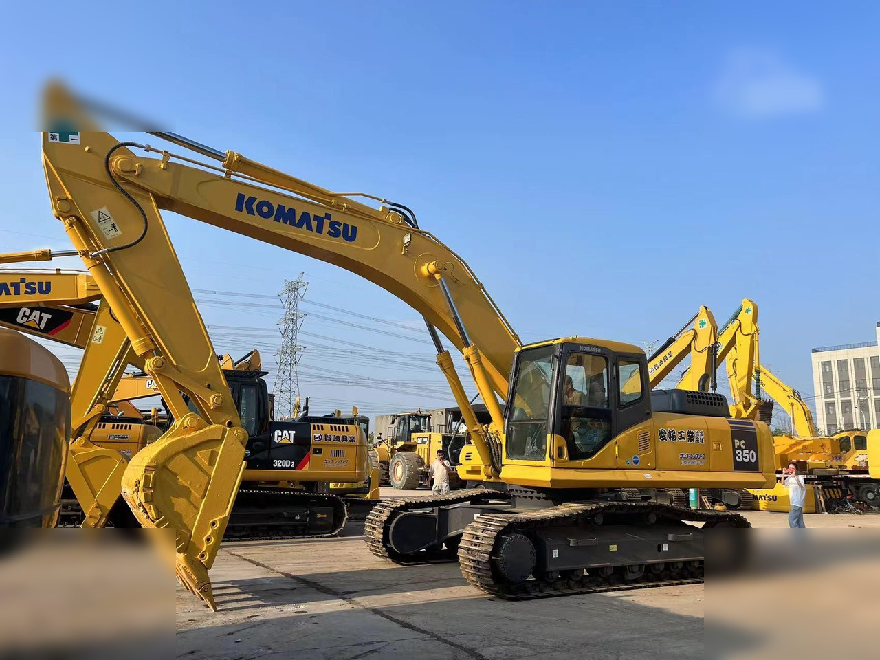 KOMATSU PC350-7 - Pásové rýpadlo: obrázek 2 KOMATSU PC350-7 - Pásové rýpadlo: obrázek 2