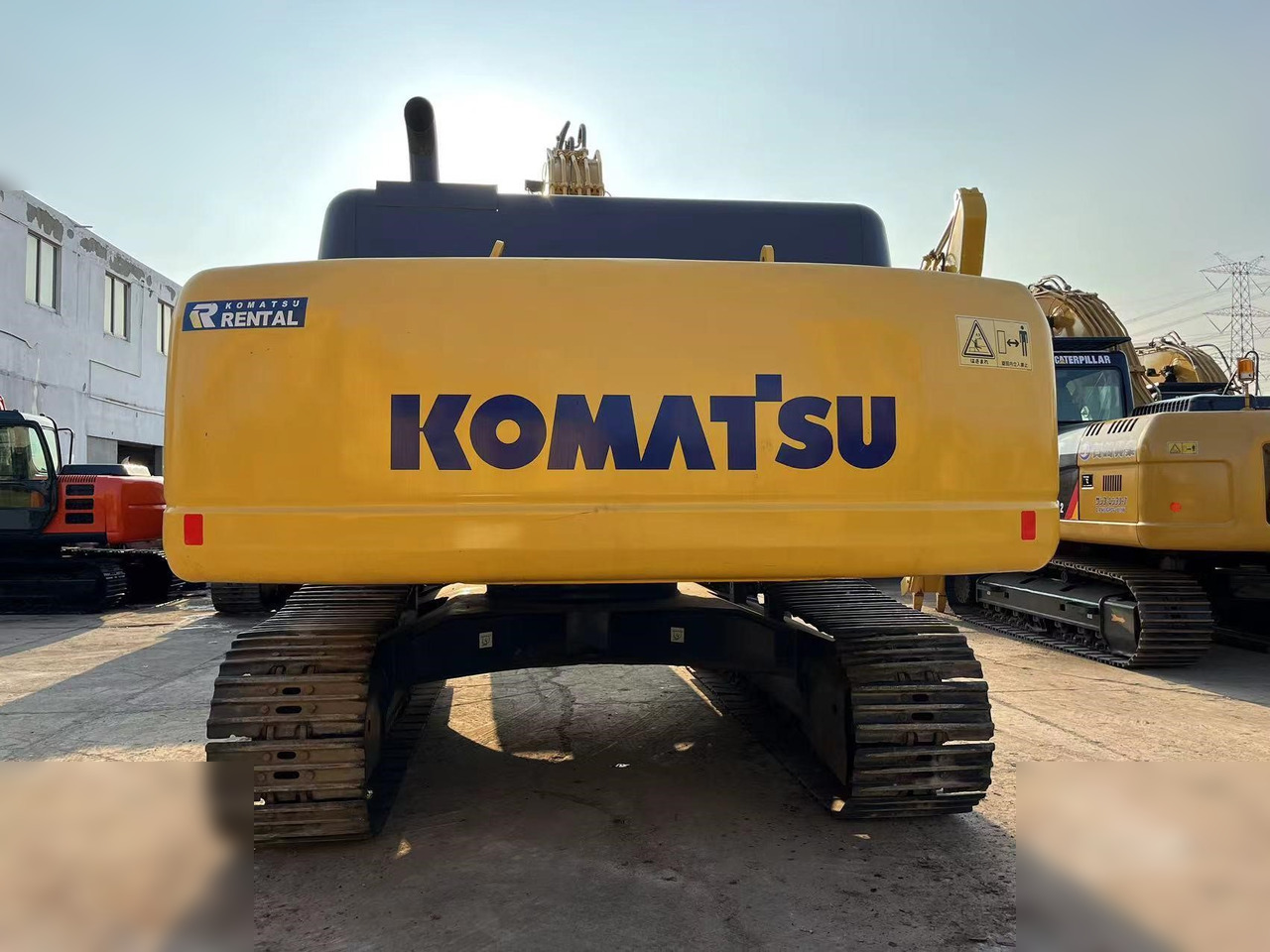 KOMATSU PC350-7 - Pásové rýpadlo: obrázek 3 KOMATSU PC350-7 - Pásové rýpadlo: obrázek 3