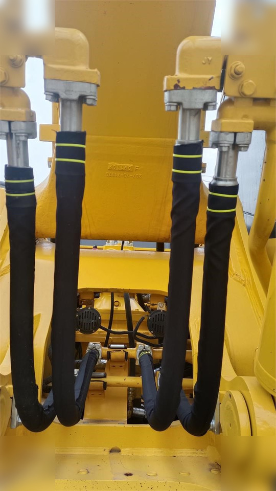 KOMATSU PC360-7 - Pásové rýpadlo: obrázek 5 KOMATSU PC360-7 - Pásové rýpadlo: obrázek 5